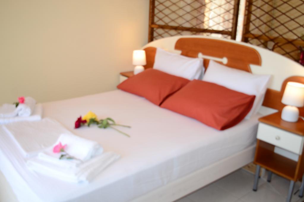 Irida'S Apartment Lithakia  Екстер'єр фото